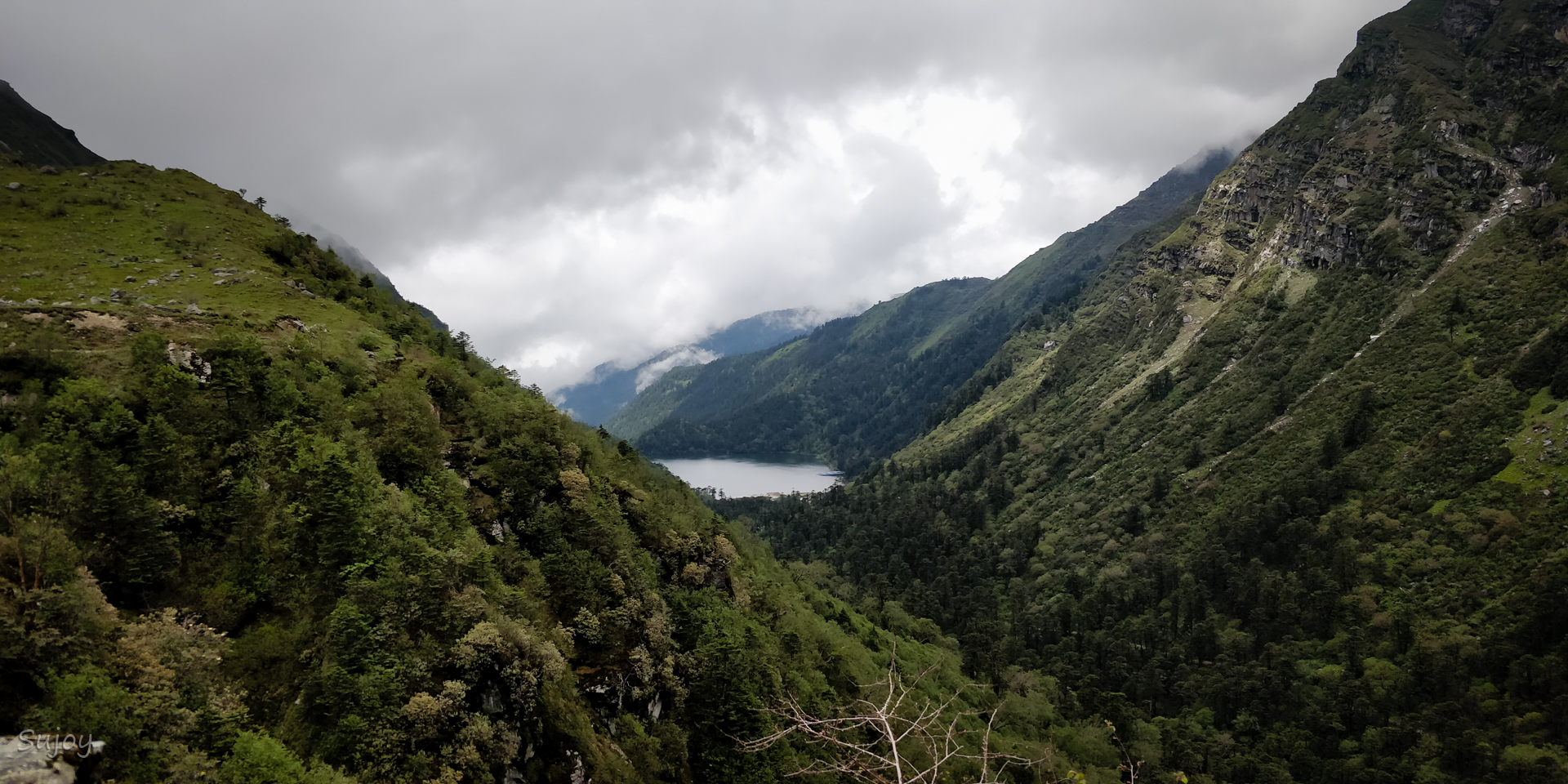 Sikkim - Menmecho Lake